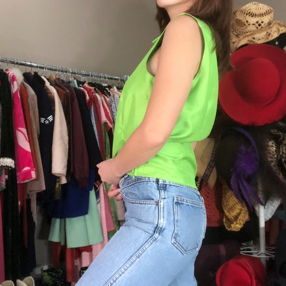 SIDE ZIP LIME AWAY 70s STYLE COLLAR SLEEVELESS TOP - Picture 4 of 4